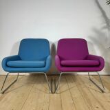 Pair of mid-century wool armchairs with metal legs – 1970s