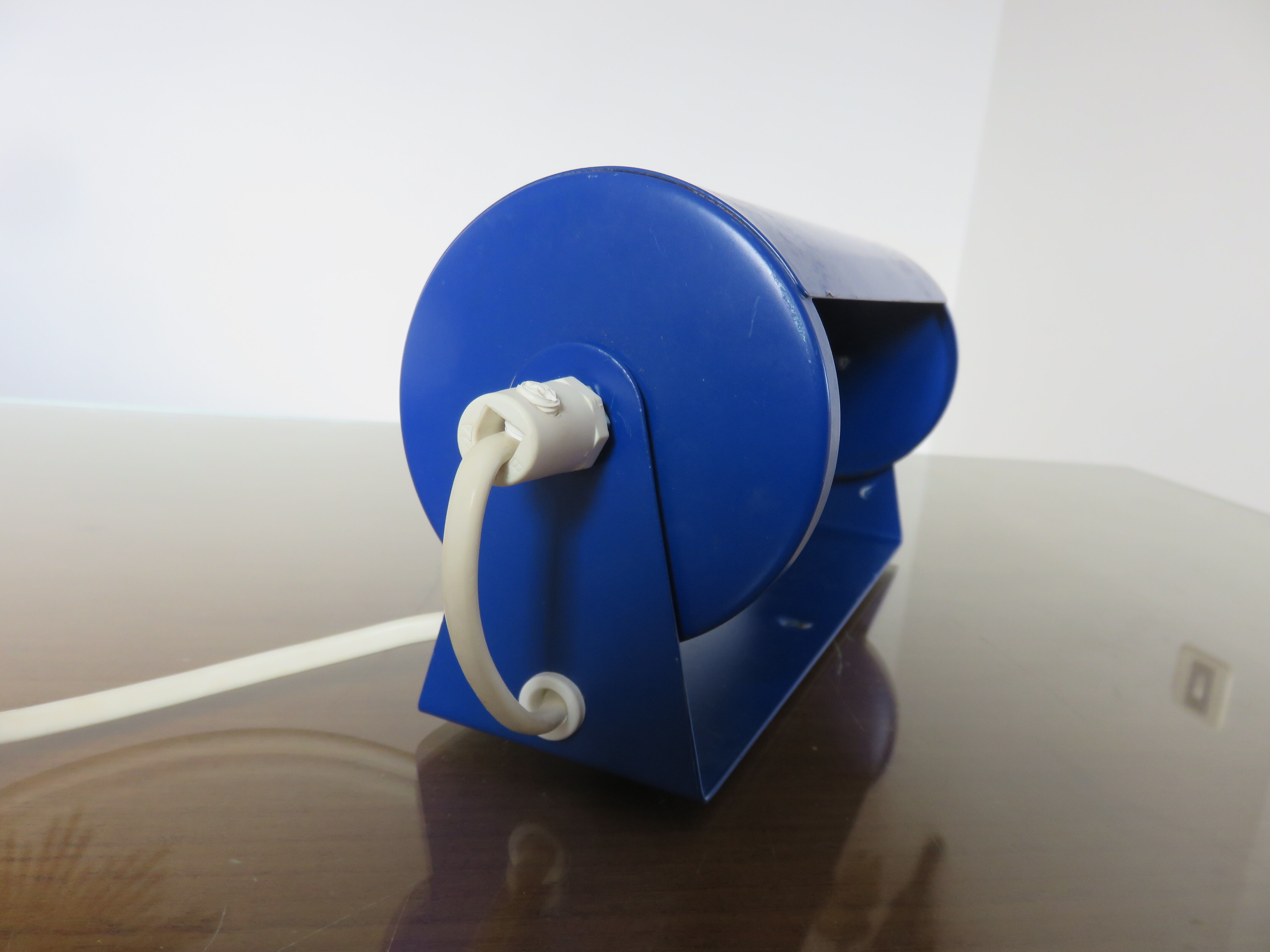 Ikea roll wall lamp model V413 in blue lacquered metal 1980