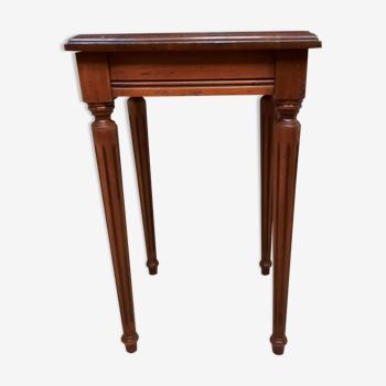 Table style louis xvi