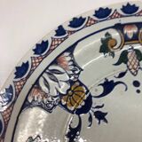 Gien earthenware plate from the end of the 19th century