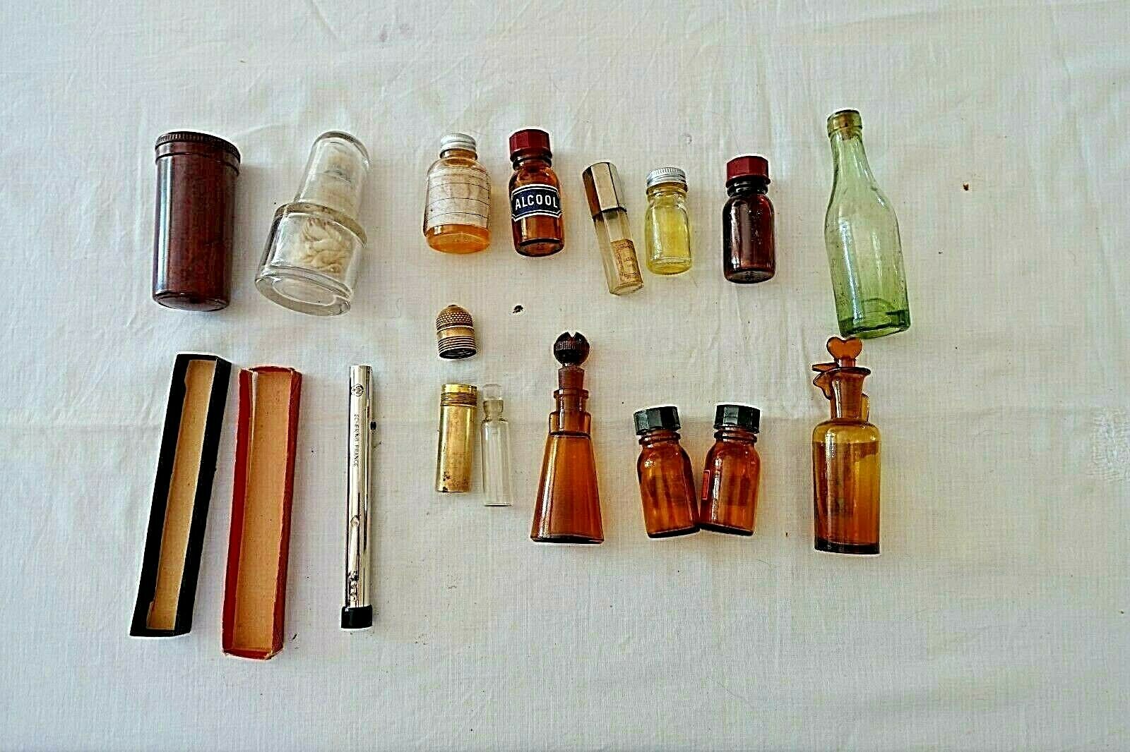 apothecary doctor box XIX