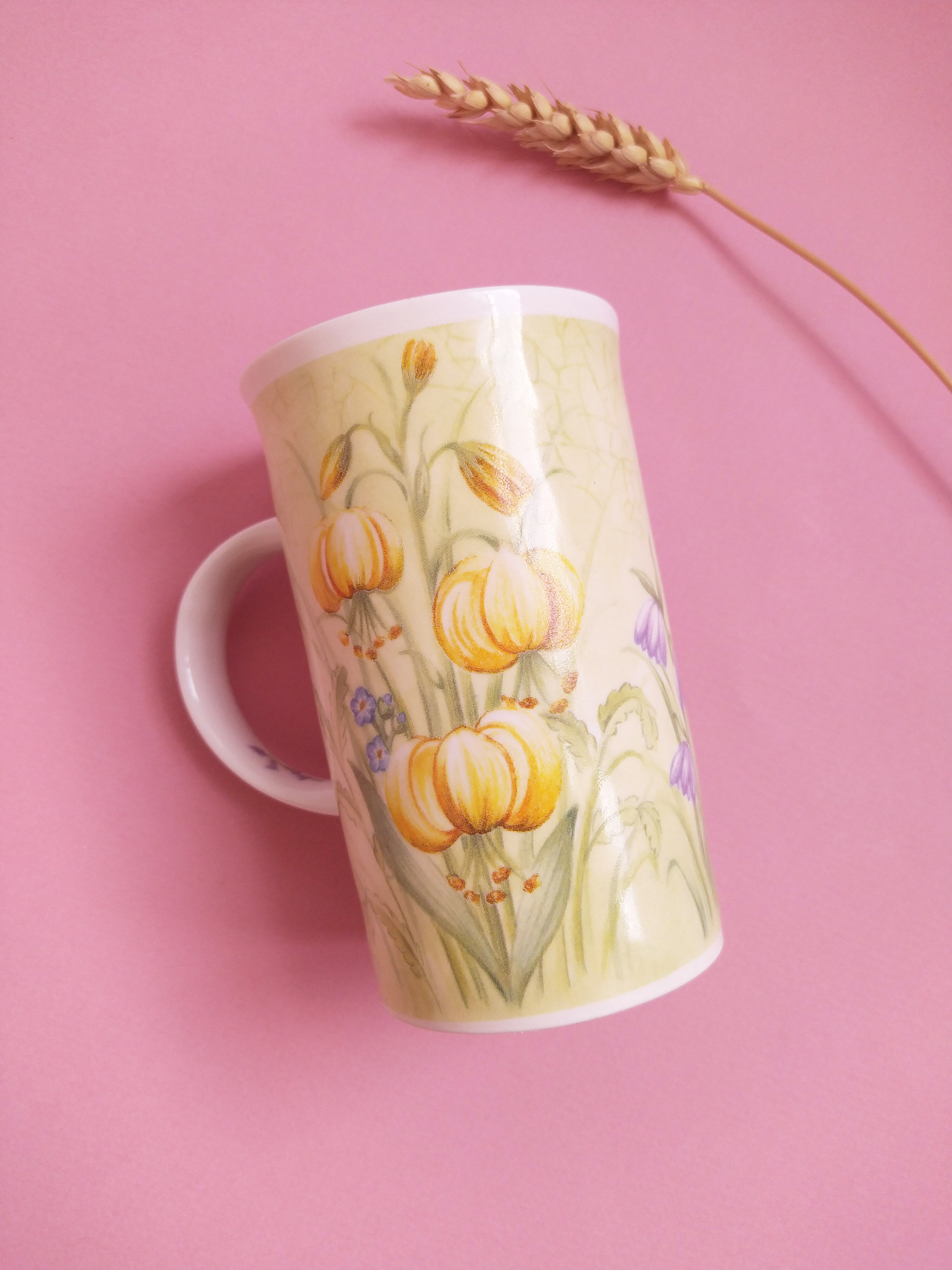 Mug Roy Kirkham foxglove fine bone china collection