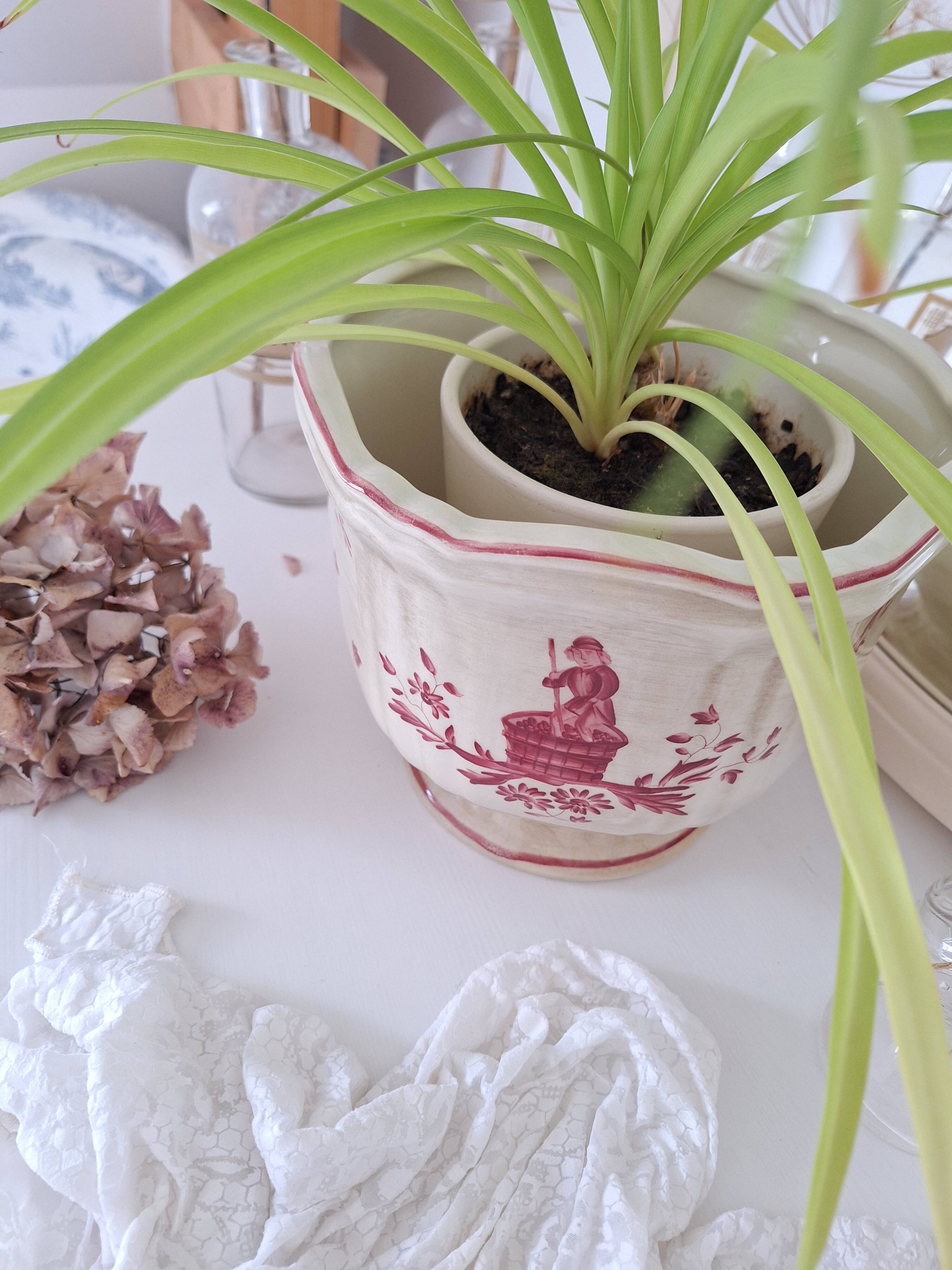 Longchamp pink planter