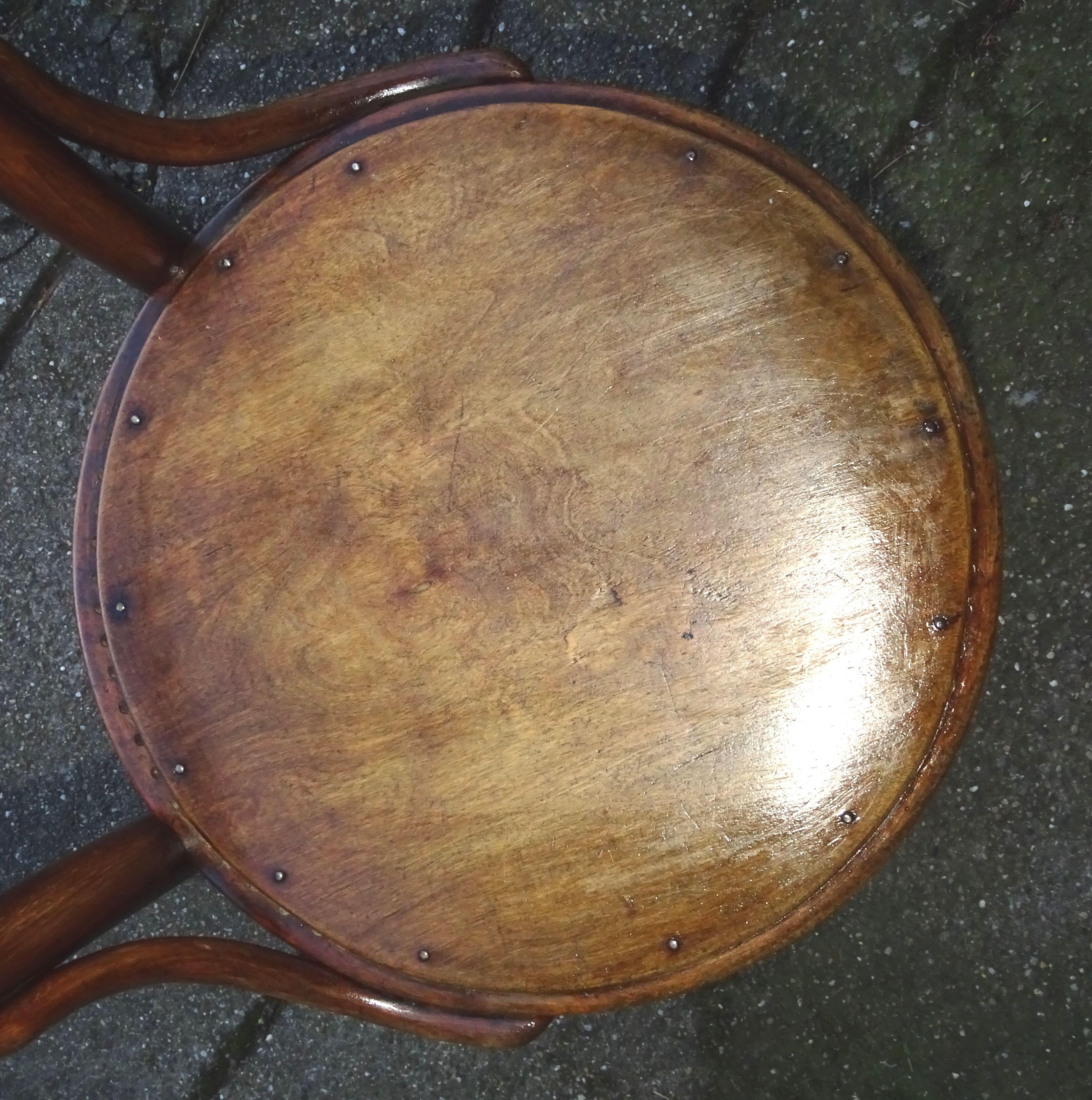Bistro chair N°14 wooden seat, circa 1890