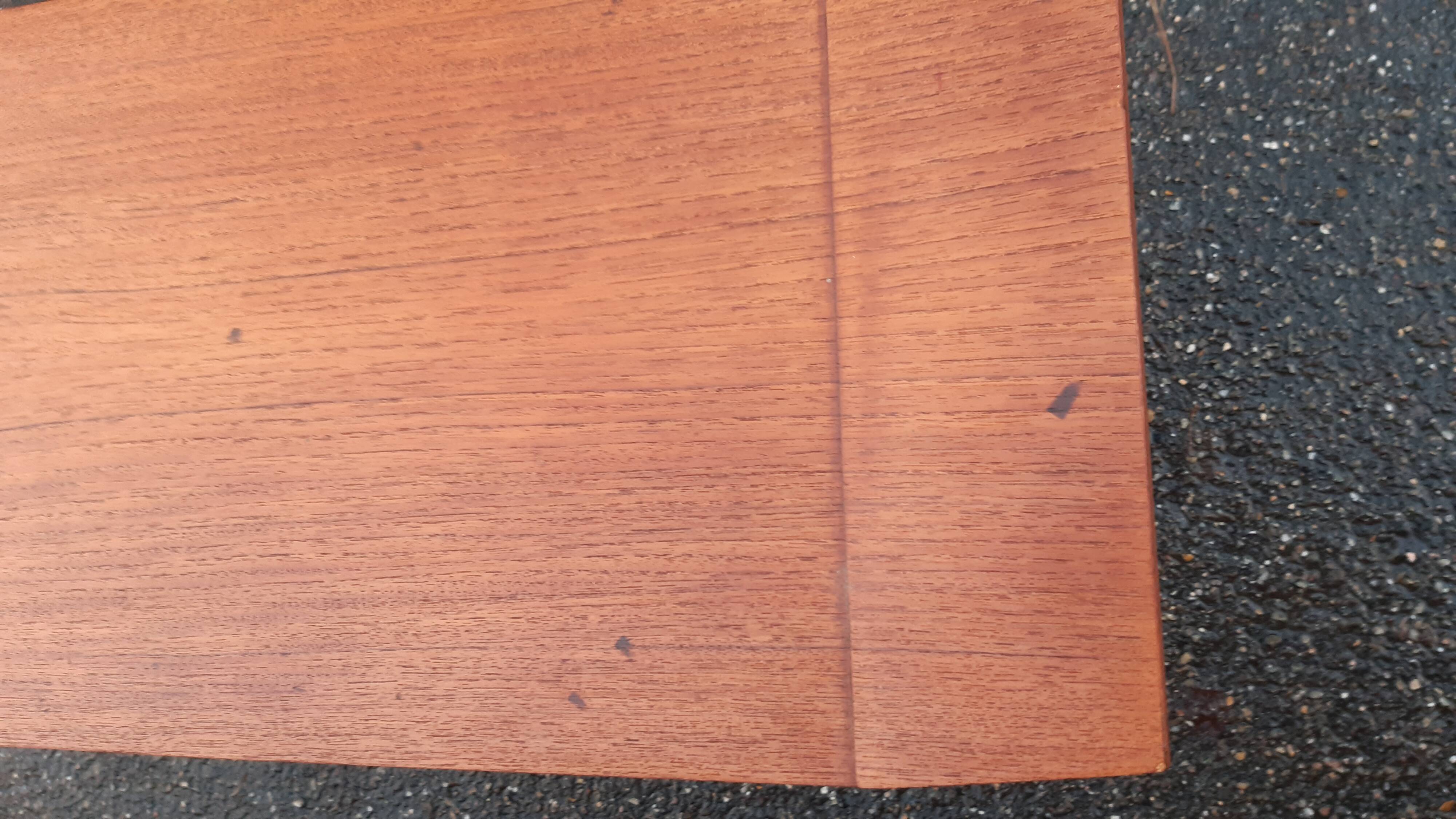 Table d'appoint scandinave