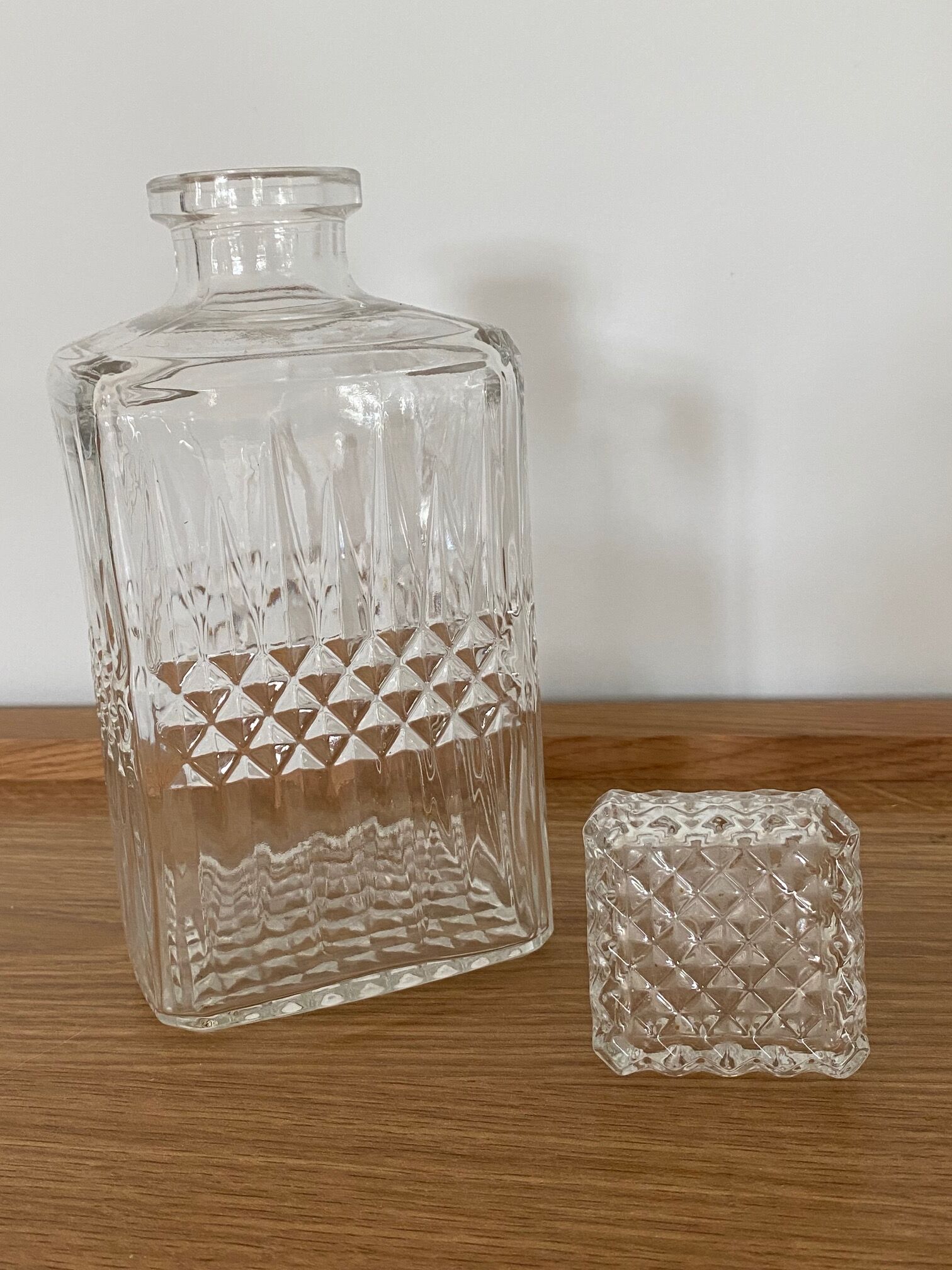 Whisky decanter