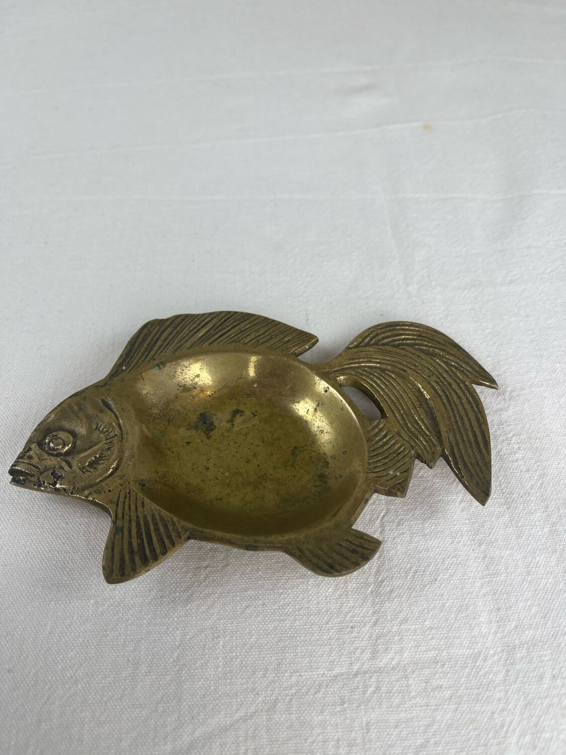 Brass fish catchall tray