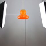 Lampe à suspension italienne du milieu du siècle en verre orange et laiton