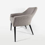 Chair type 300-202 B "Muszelka"