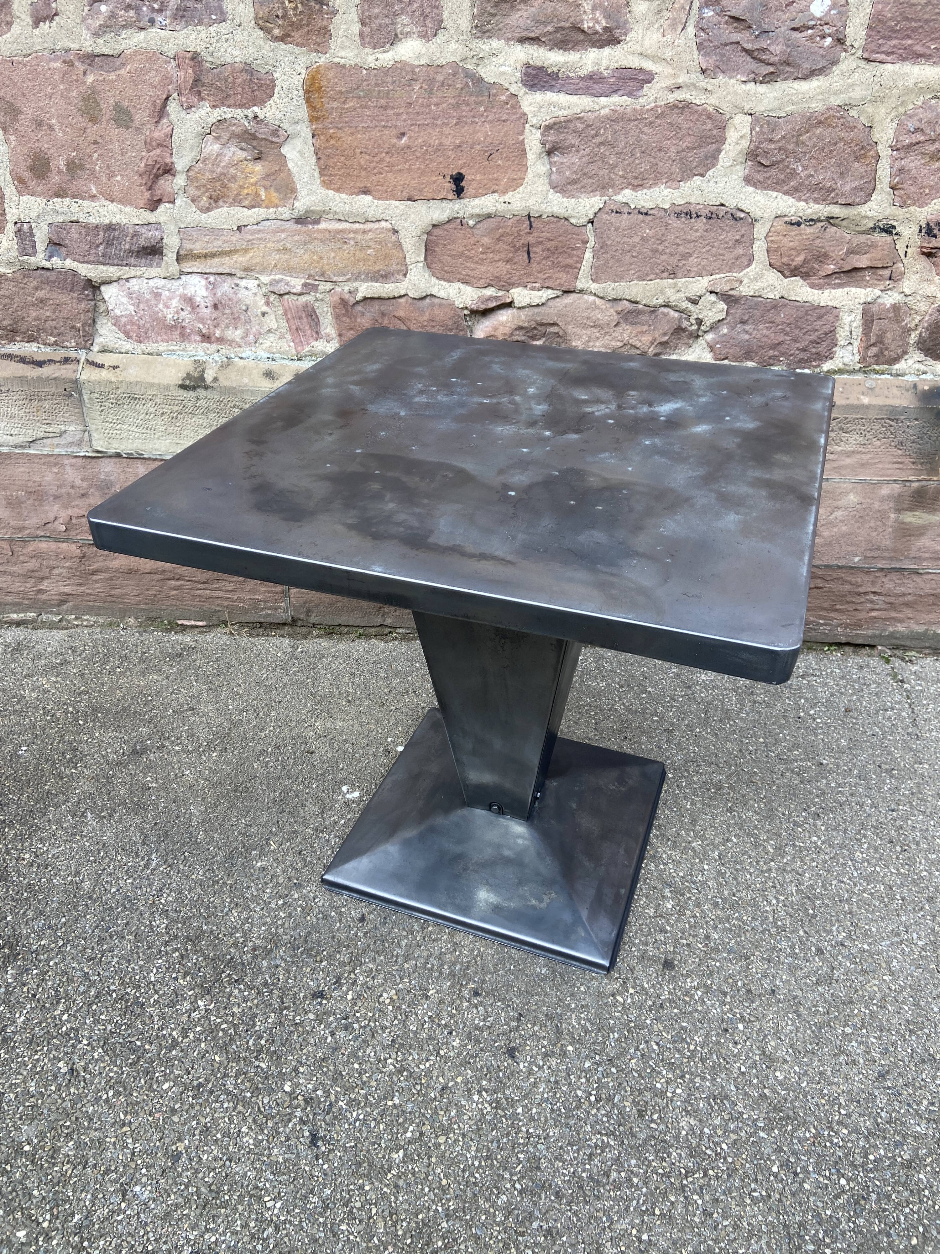 Table Tolix by Xavier Pauchard model Kub 1960s