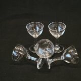 5 anciens petits verres a liqueur en cristal de baccarat gravé