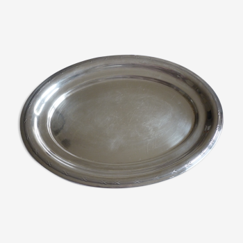 Oval plate in silver metal