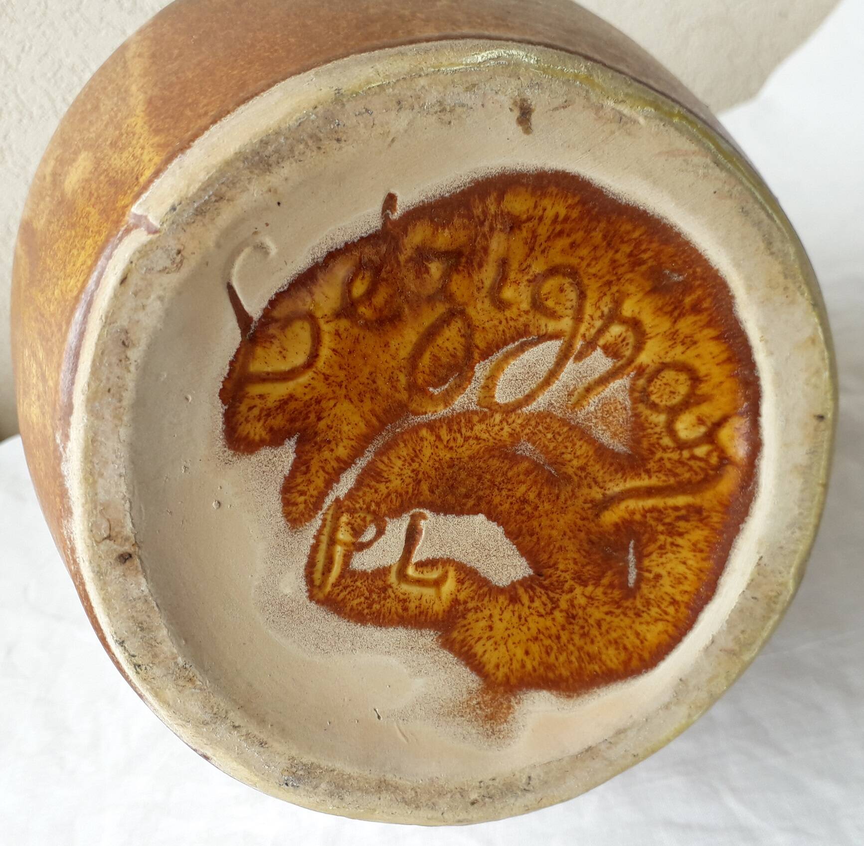 Poët-Laval Lézignan ceramic vase