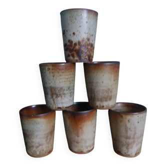 Verres tasses en grès de Puisaye de Jean-Pierre Prud’homme