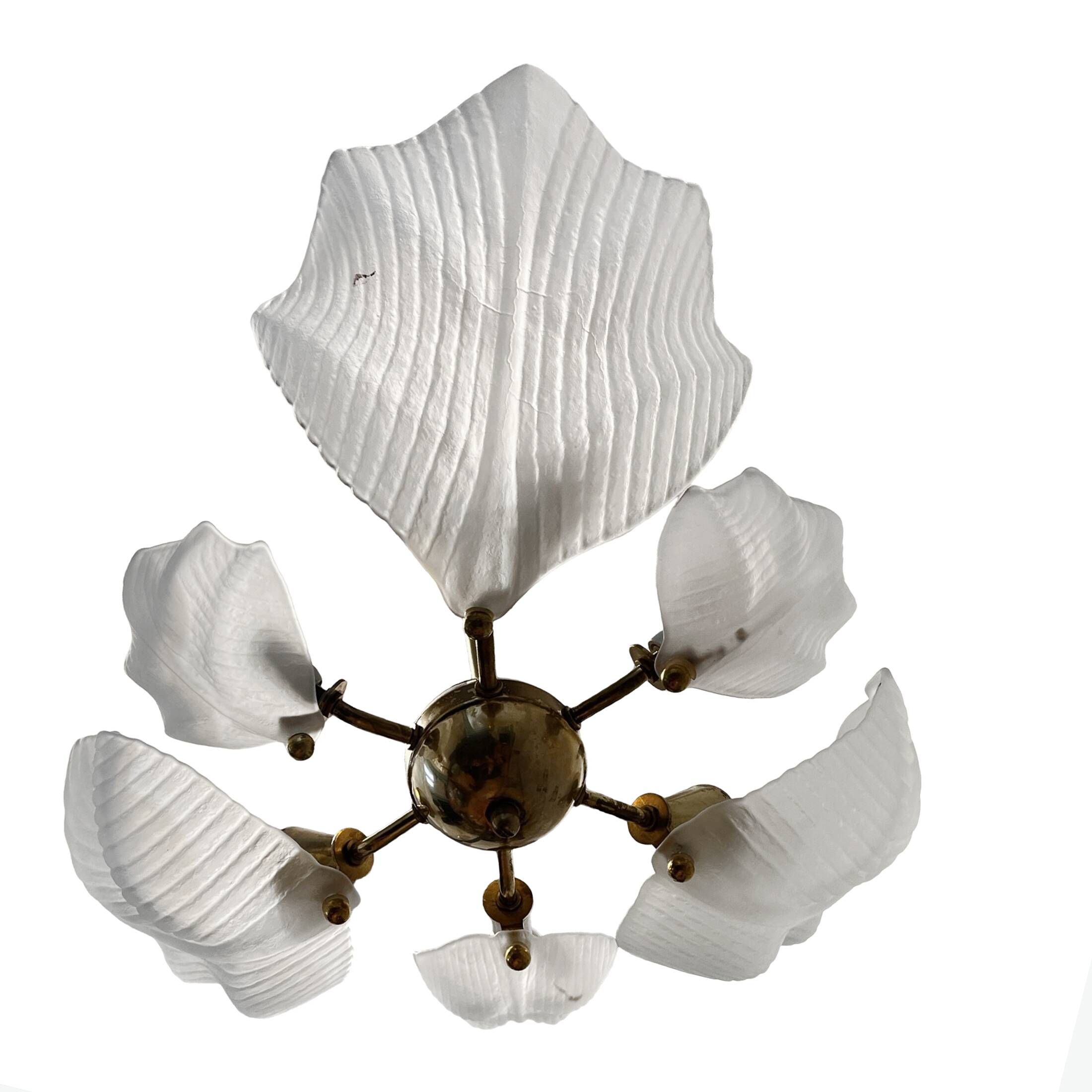 Beautiful chandelier, leaf type, Železny Brod Sklo ZBS, Czechoslovakia, 1970s.