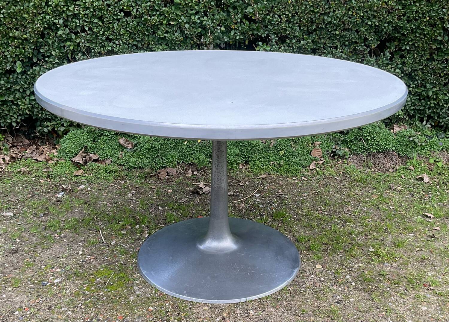 Poul Cadovius dining table for France & son from the 1960s.