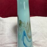 Vase bleu en opaline
