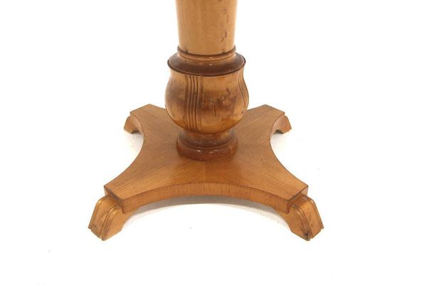 Table basse en orme, Swedish Modern, Suède, 1930