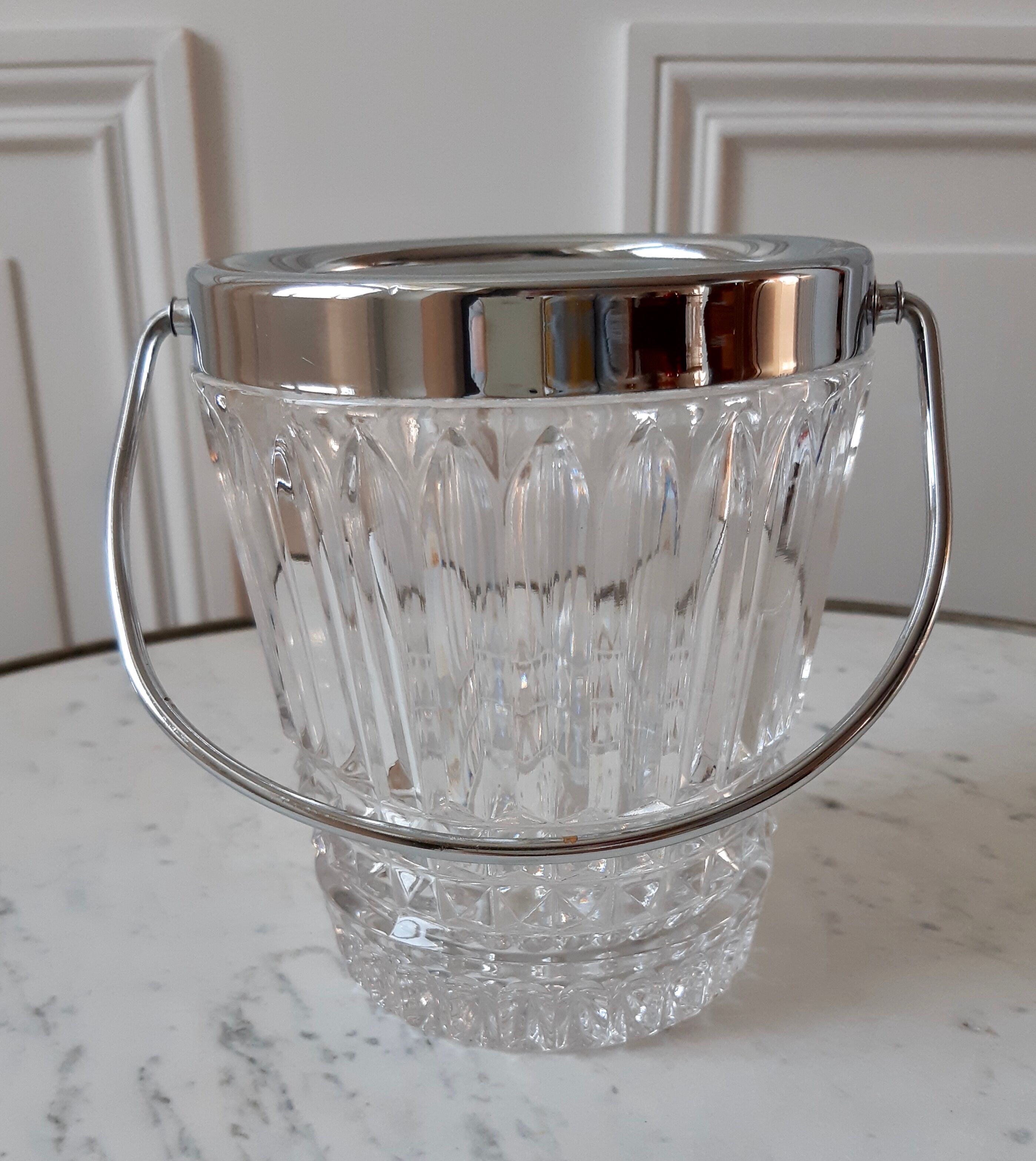 Ice bucket 70s