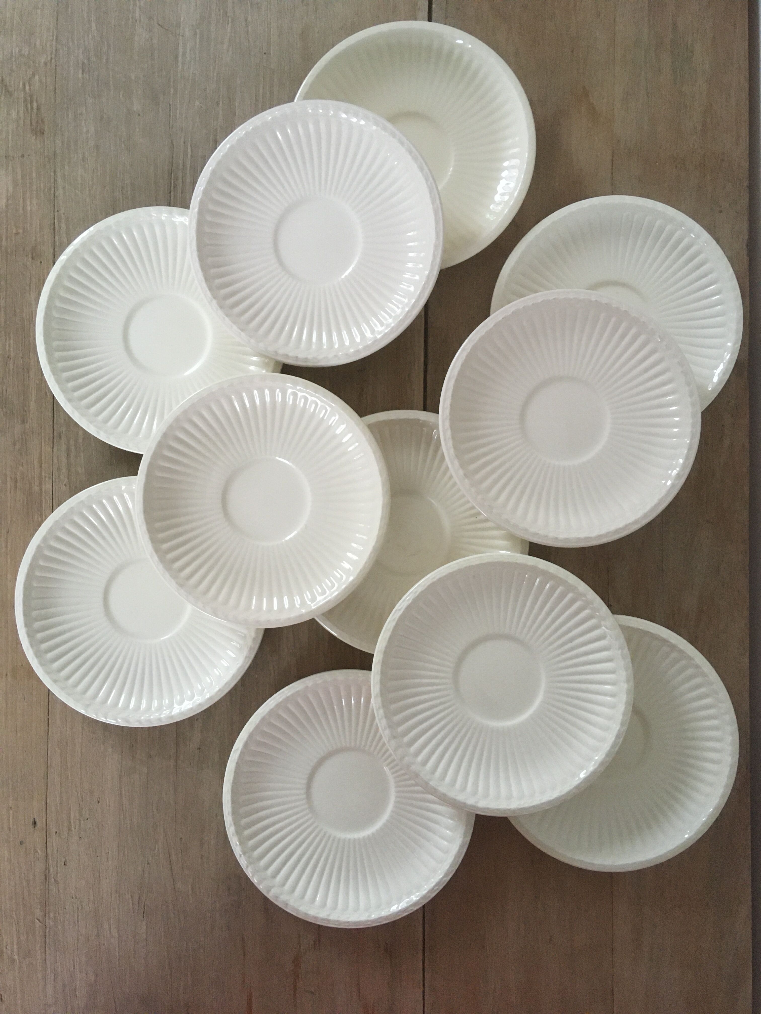 Wedgwood saucers model Edme