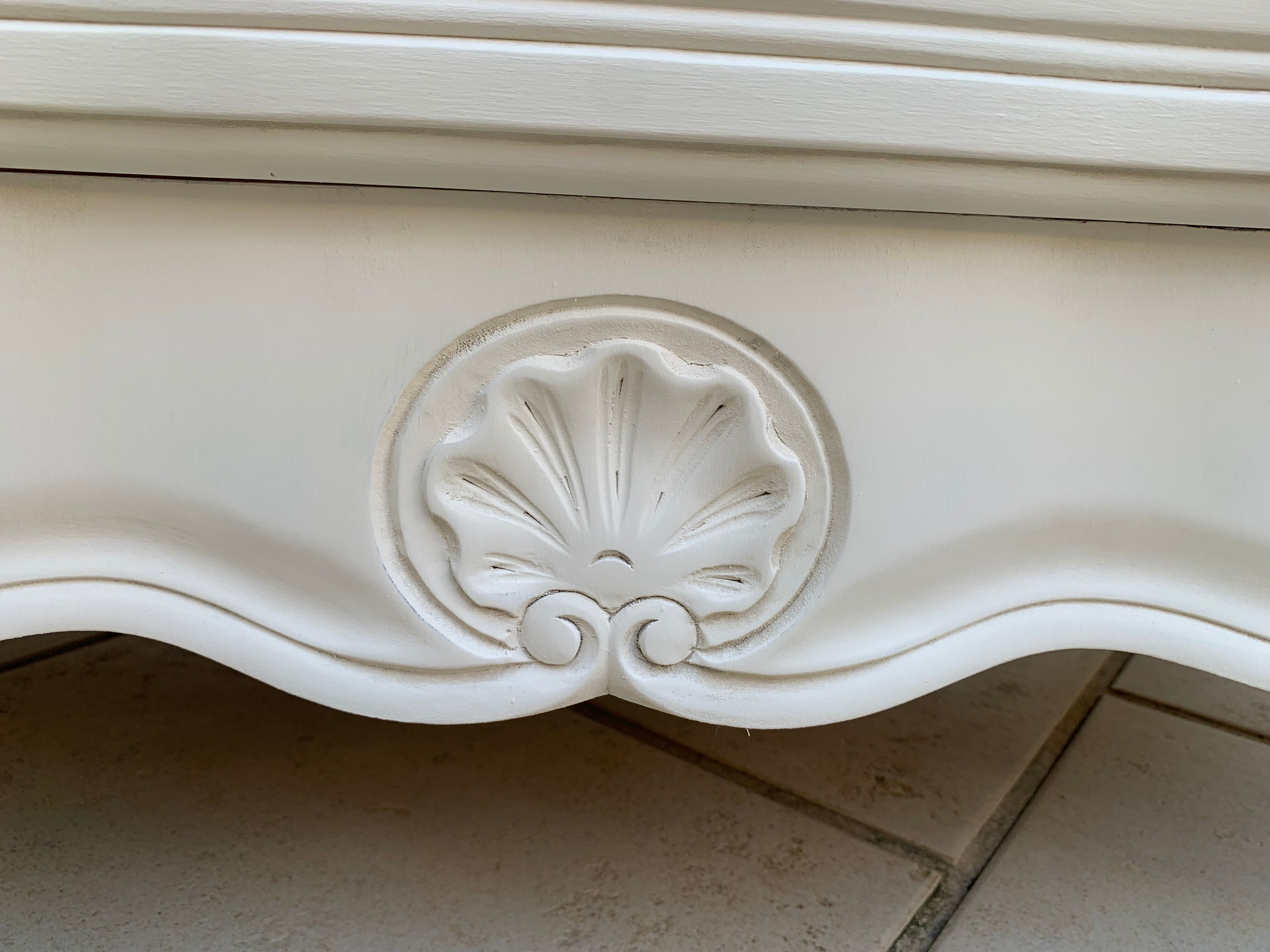 Louis XV chest of drawers