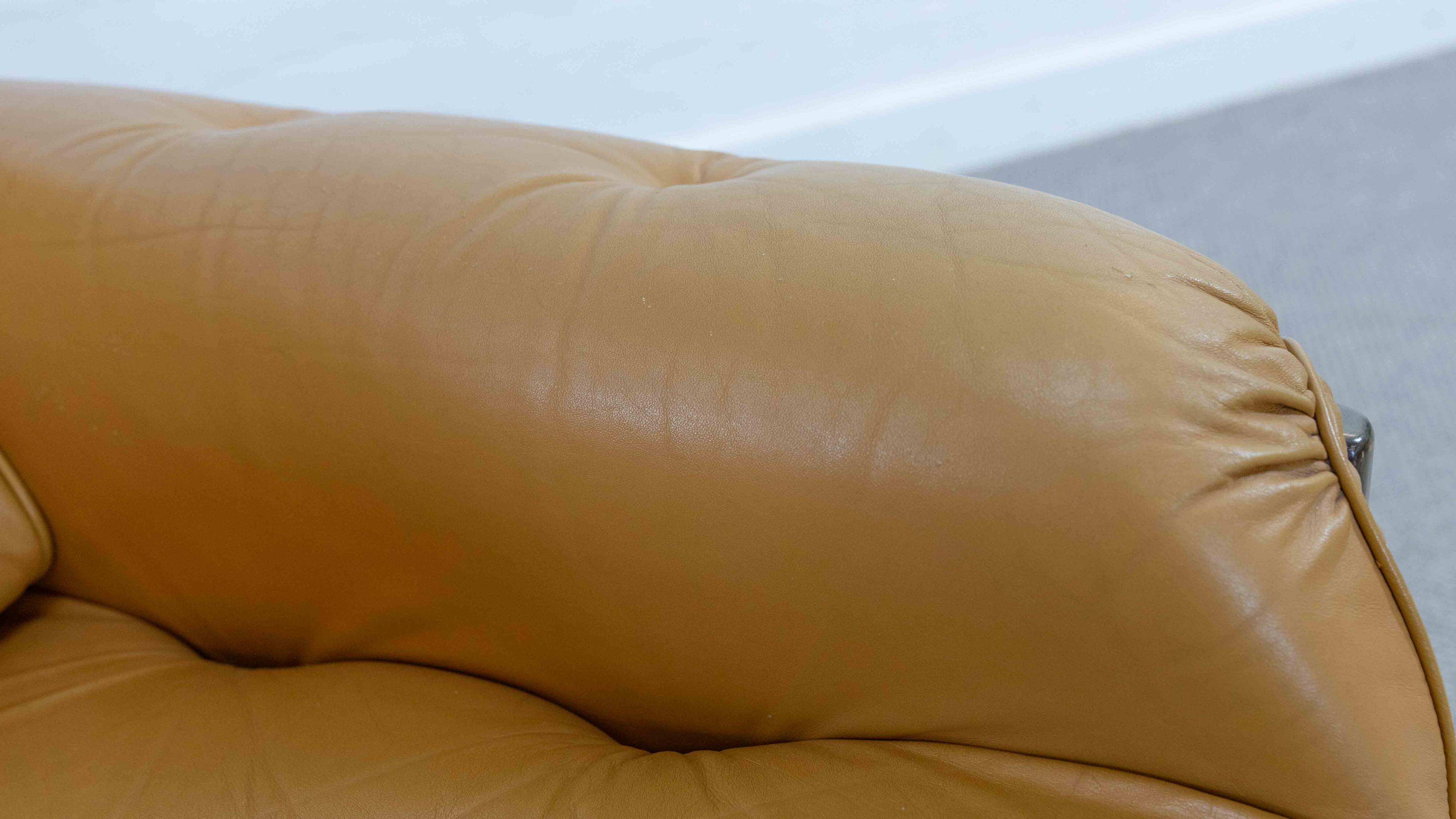 Brazilian Style Leather Seating Group