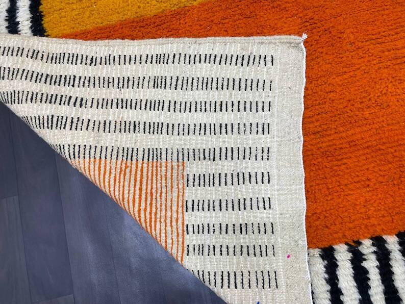 Beni Ouraine rug in pure wool, hand-woven, size 200 x 300 cm