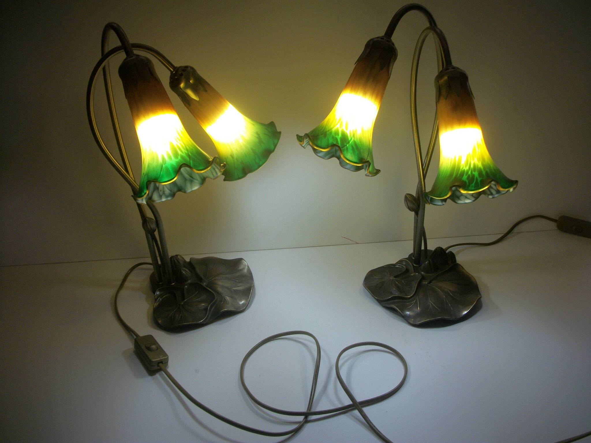 Paire de lampes nymphéas