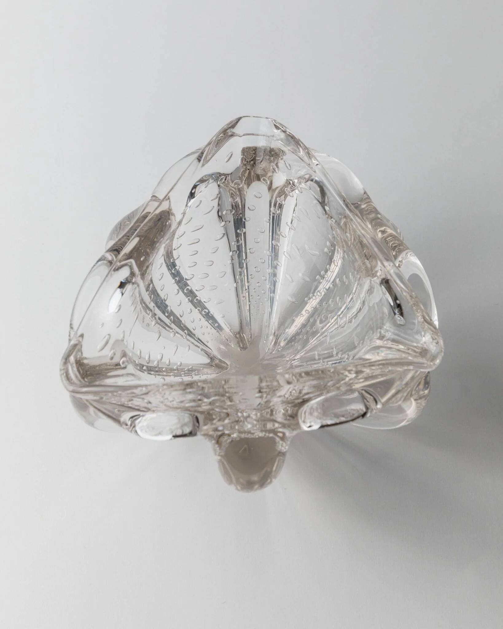 Transparent Murano Glass Bowl, Large Tri-lobed Triangle, Clear Glass with Bubbles, 1970s Italian Mid-Century Design