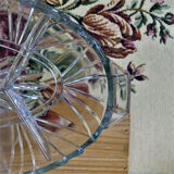 Compartmentalized aperitif tray in art deco style