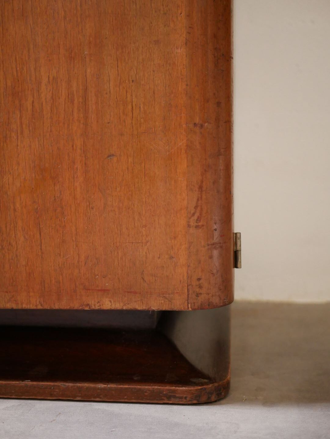 Art deco shoe cabinet