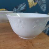 Cup lots
