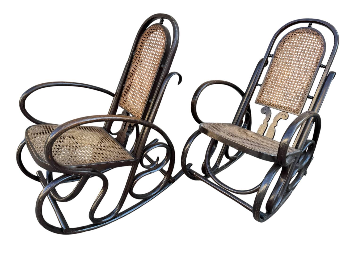 Set de 2 Rocking-chairs Style Thonet Cannée