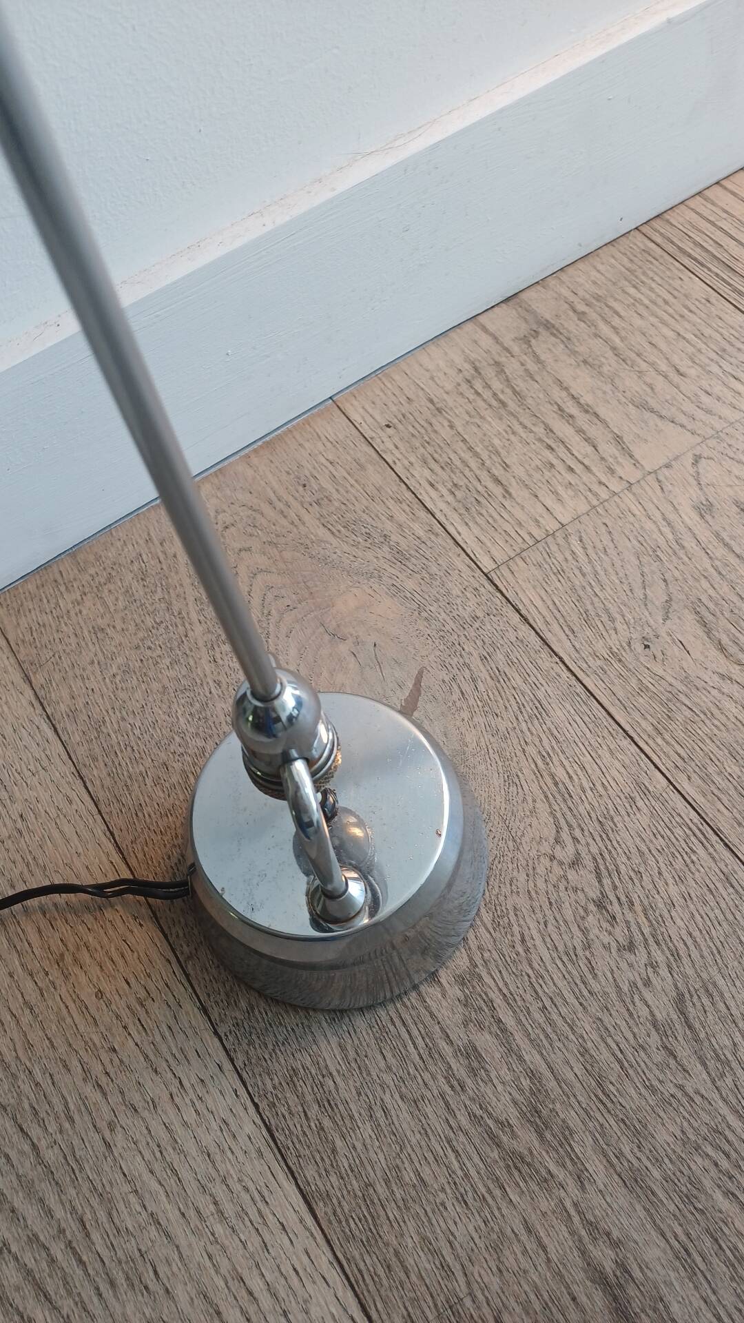 Lampe Jumo en chrome