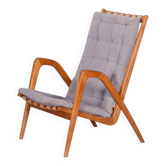 Fauteuil gris en chêne de style mid-century tchèque attribué à Jan Vanek, années 1950.