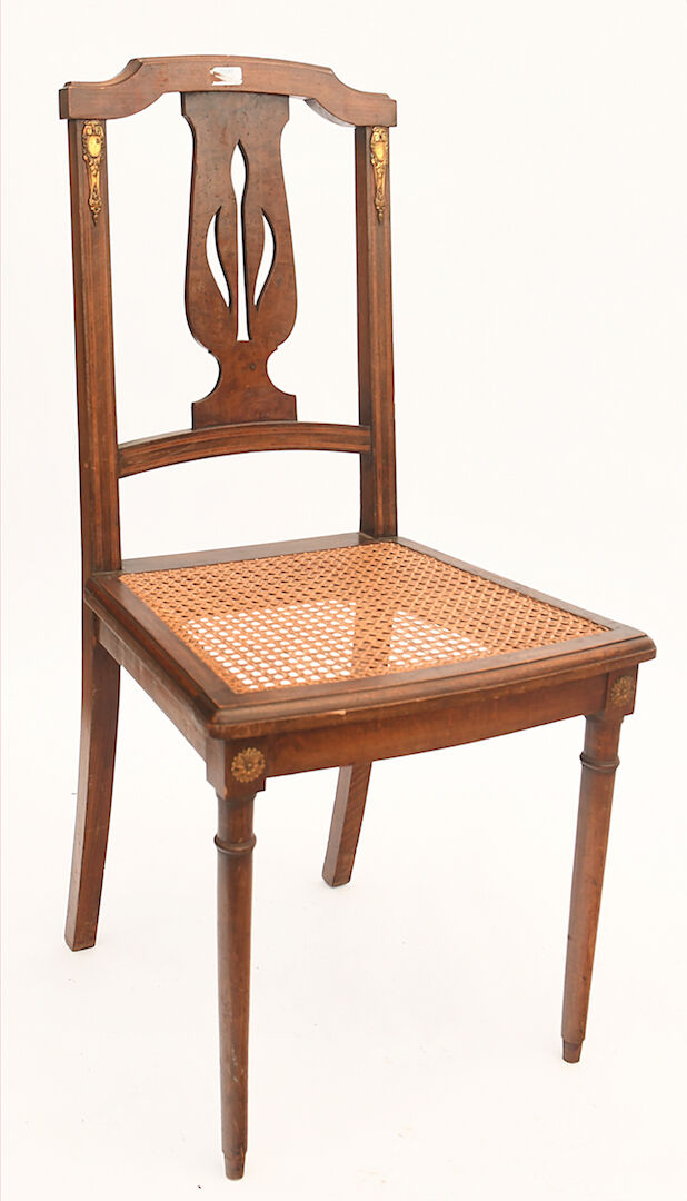 Canned chair from the 1900s period