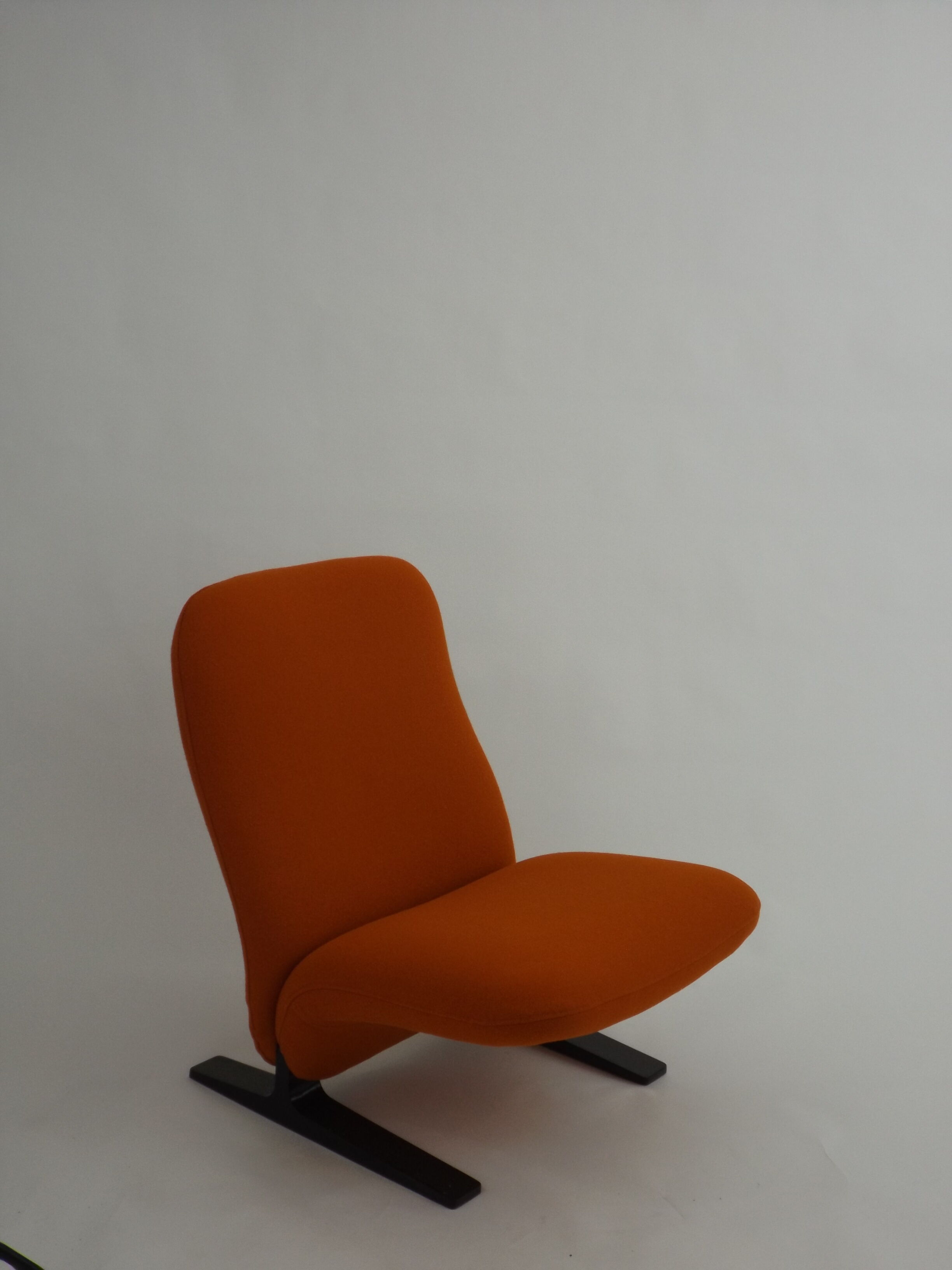 Armchair "Concorde"Pierre Paulin