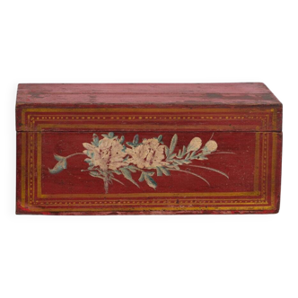 Small antique chest with floral patterns (circa 1900) #39