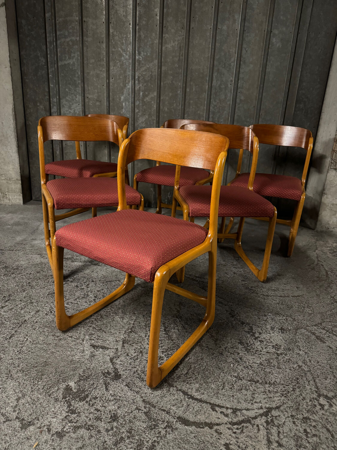 Set of 6 sled chairs