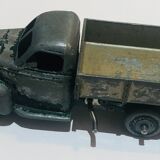 Dinky Toy Studebaker Benne