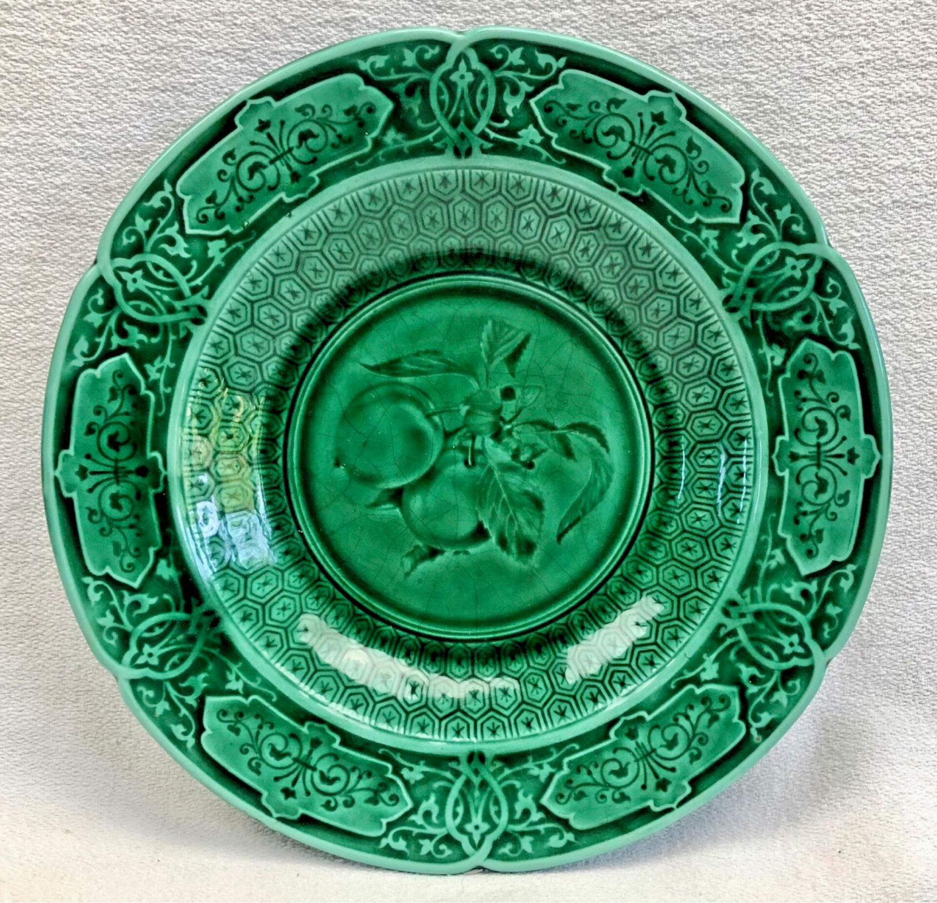Footed compote with shaded enamels Sarreguemines majolica