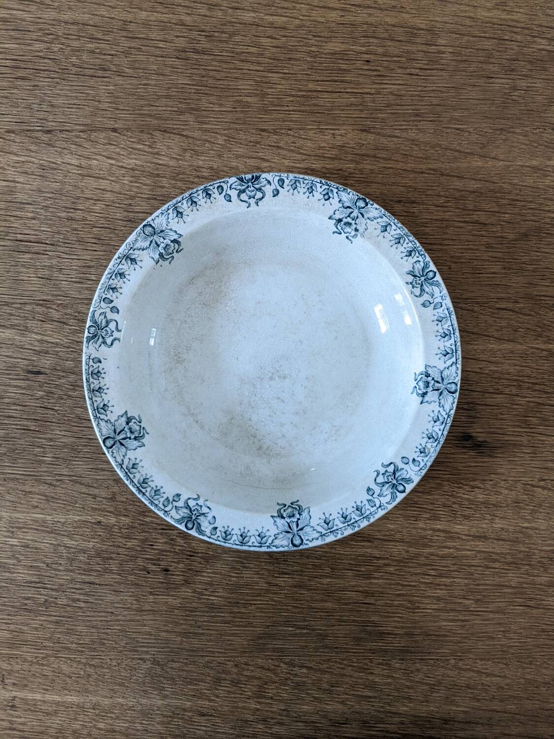 Saint Amand Orchids serving dish