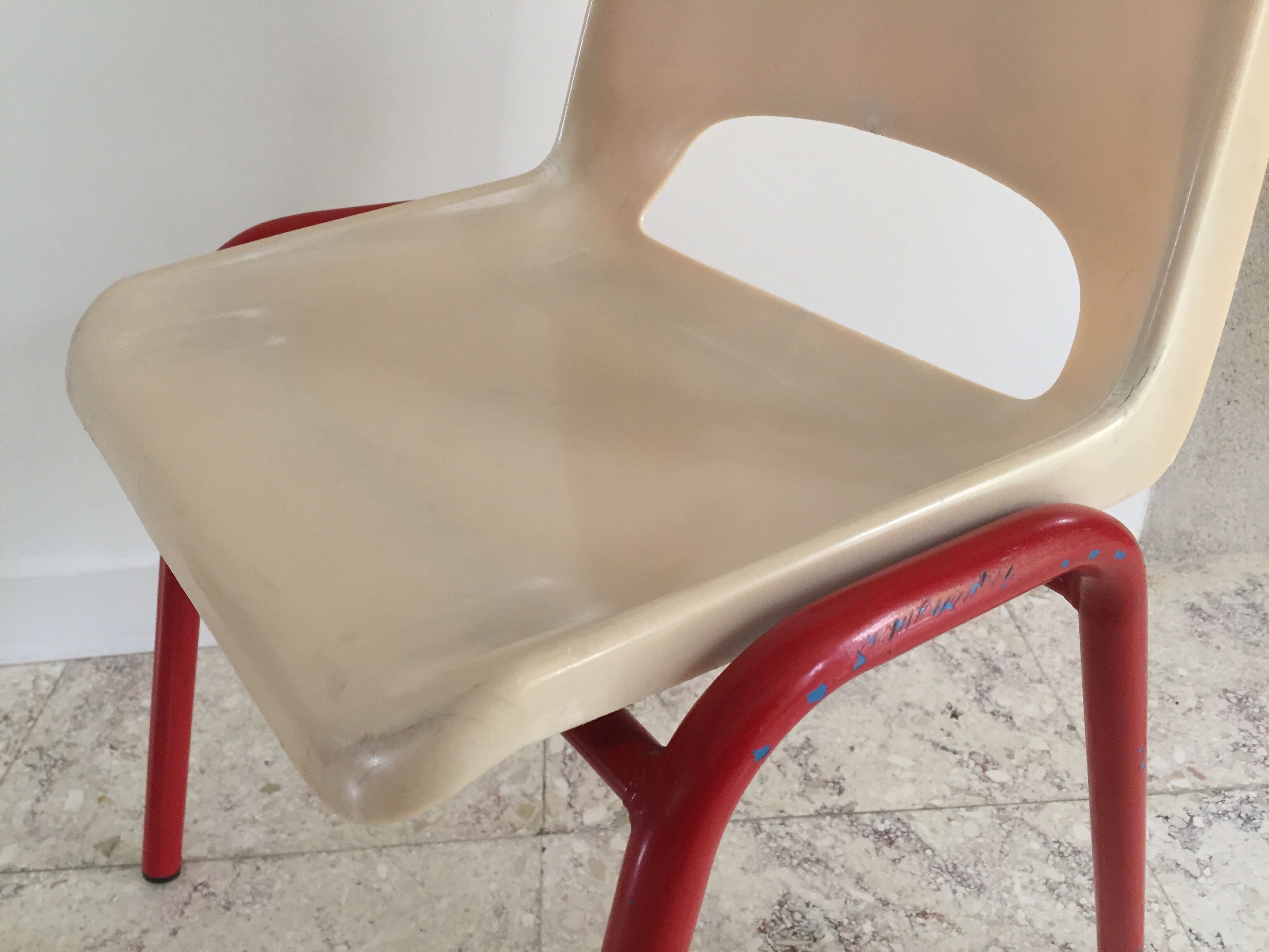 Chaise vintage pour enfant 2 à 4 ans
