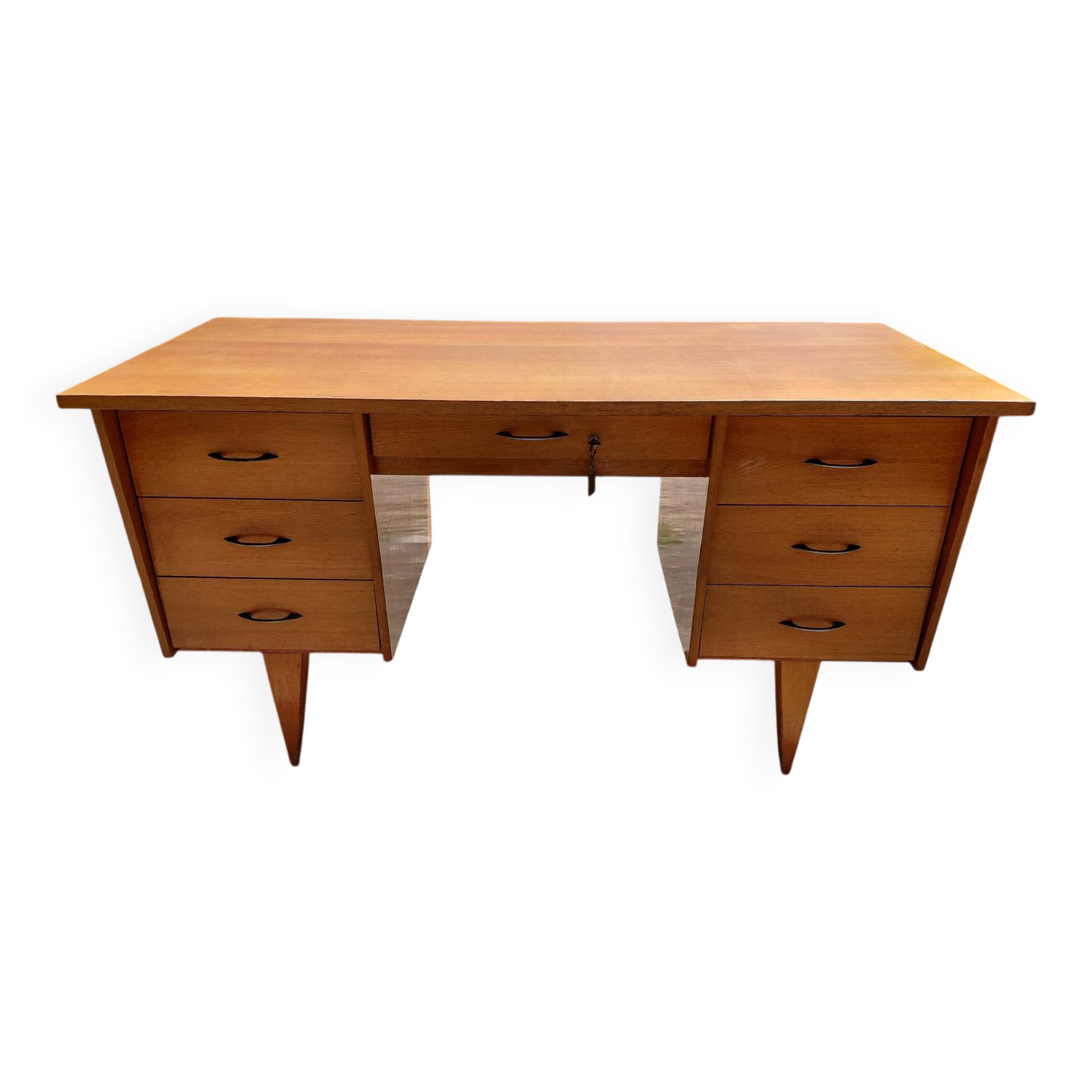 Compass leg desk