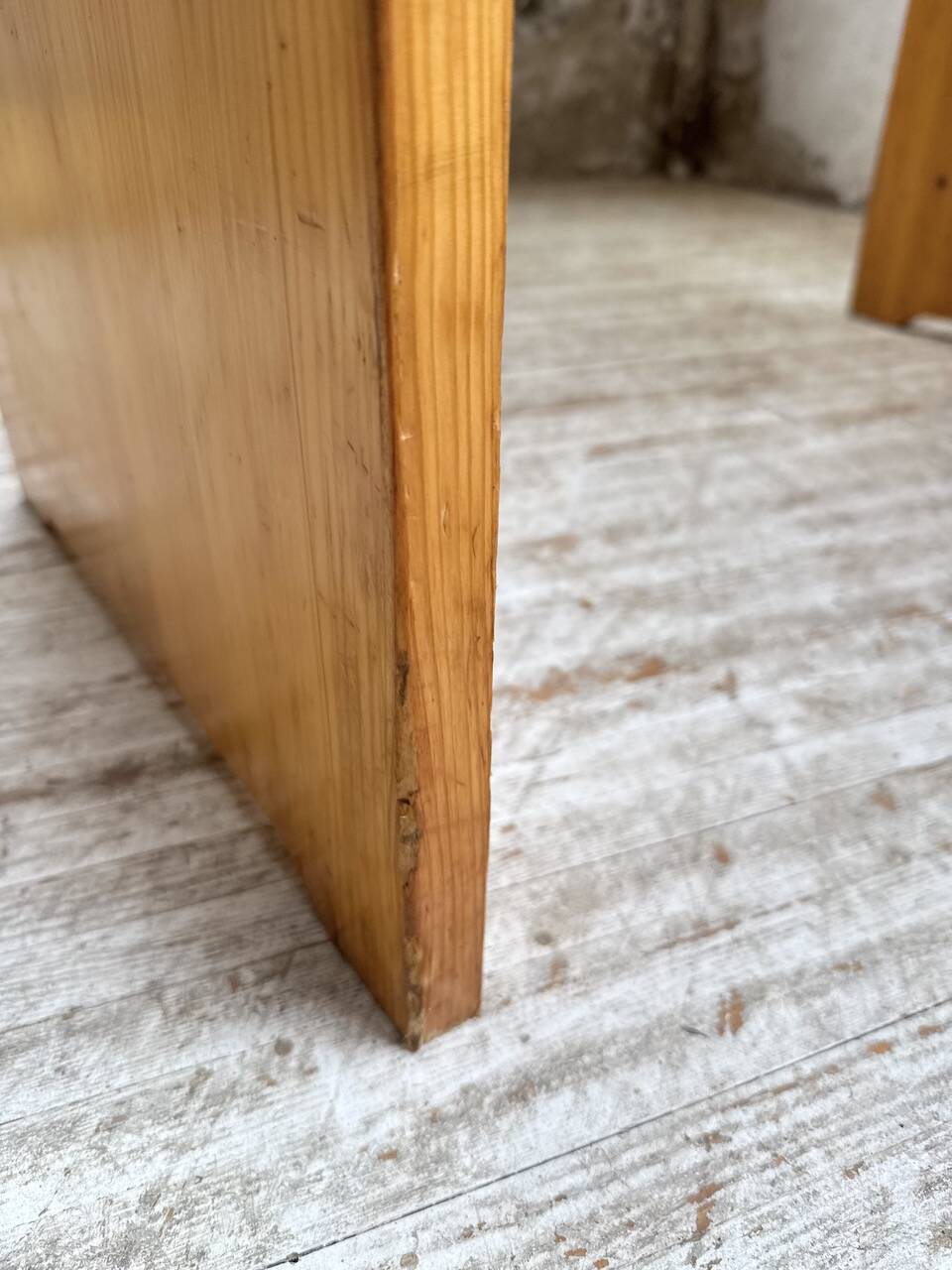 Coffee table in Perriand style, Les Arcs 1800.