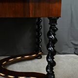 Desk table in precious wood marquetry, Napoleon III period – mid-19th century