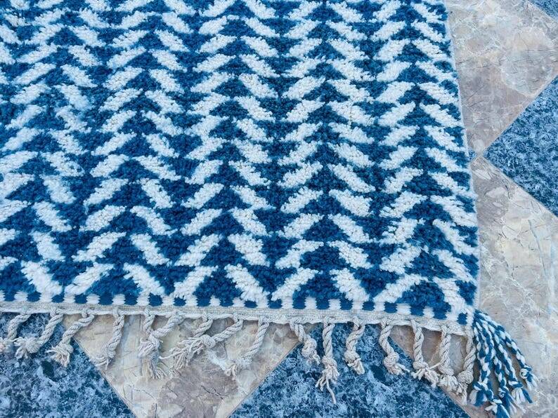 Authentic handmade Berber rug 200/300 cm
