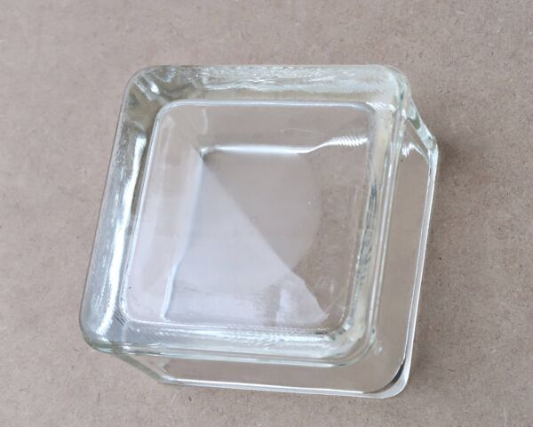 Cendrier vide poche Art Deco en verre trempé, de ou dans le goût de Lumax