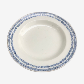Ancient sevigné earthenware plate