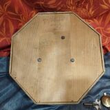 Ancienne pendule murale œil de bœuf hublot rond dans sa caisse en bois + balancier + clé